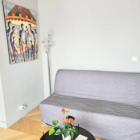 Le Cocoon, T2 Calme, Balcon, Entierement Renove Apartment *