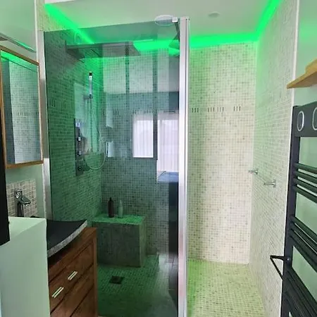 Apartment Le Cocoon, T2 Calme, Balcon, Entierement Renove